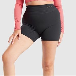 BNWT Whitney Simmons x Gymshark High Rise Shorts